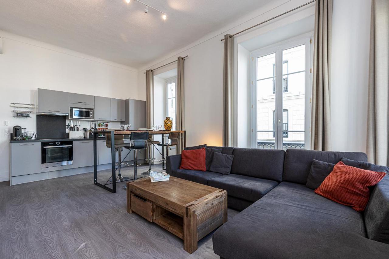 Jean Medecin Av - Large 2 Bdrs Ac Appartement Nice